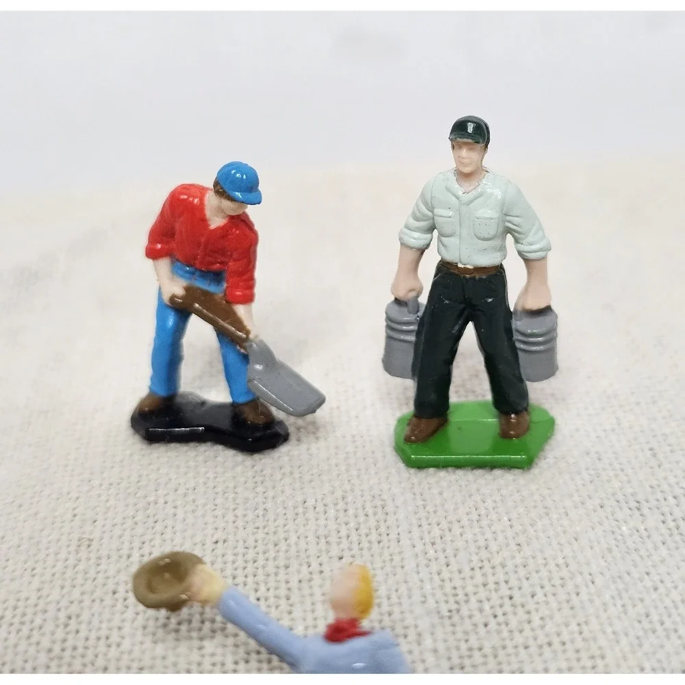 ERTL Farm Country Men Figurines Set Of 3